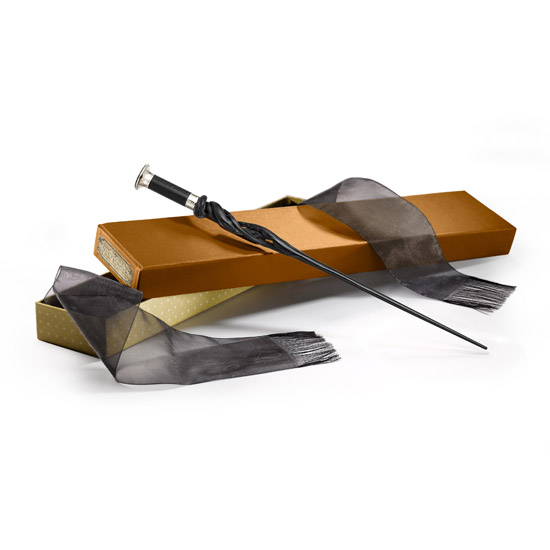 Fantastic Beasts Albus Dumbledore Wand at noblecollection.com