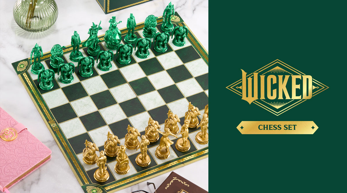 Wicked Chess Set - Shiz vs. Emerald City